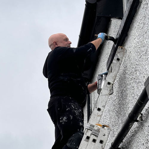 volunteer painting